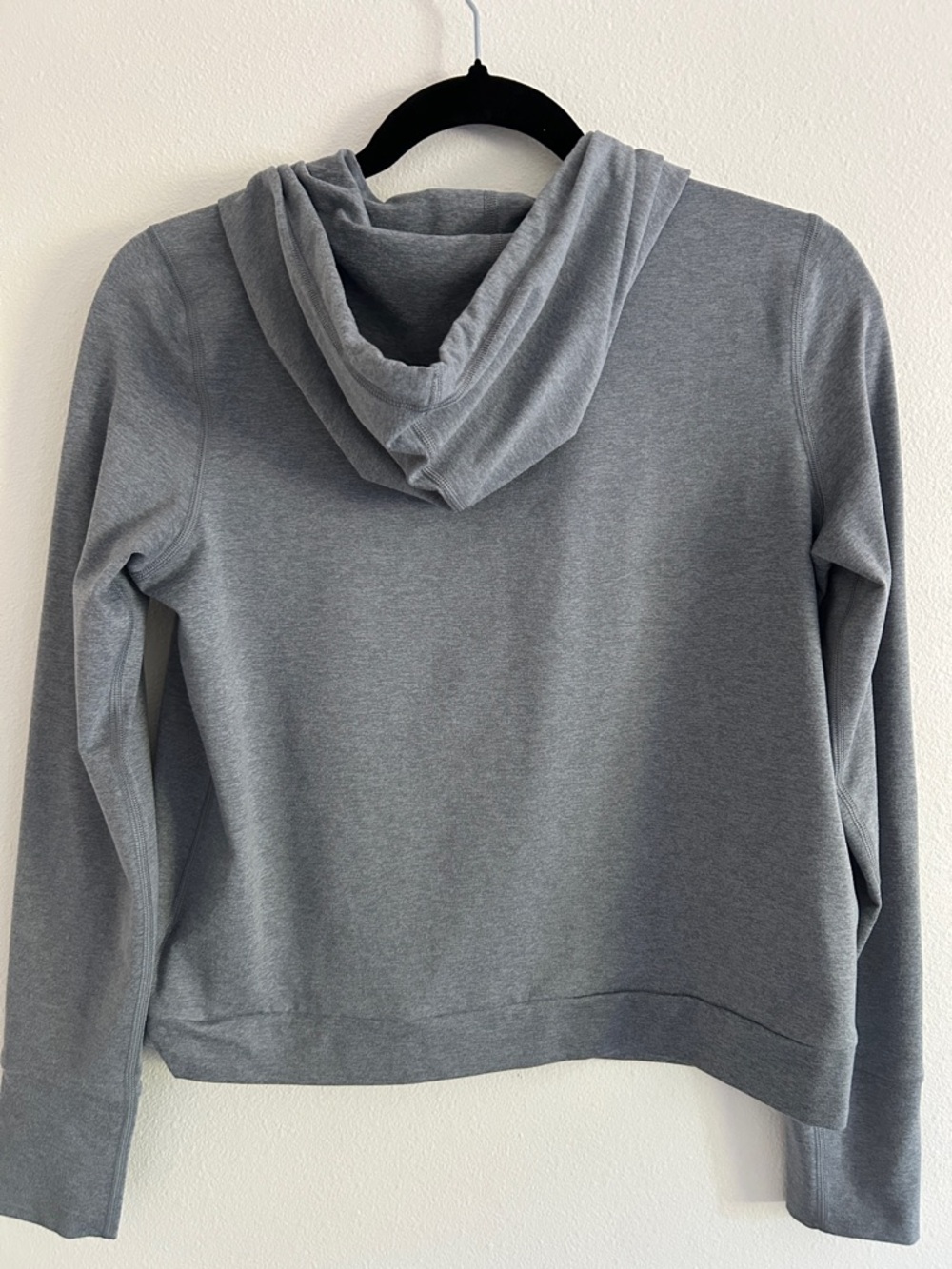 Vuori Halo Essential Hoodie Women’s Blue Grey Dream Knit Pullover XS - Picture 4 of 6